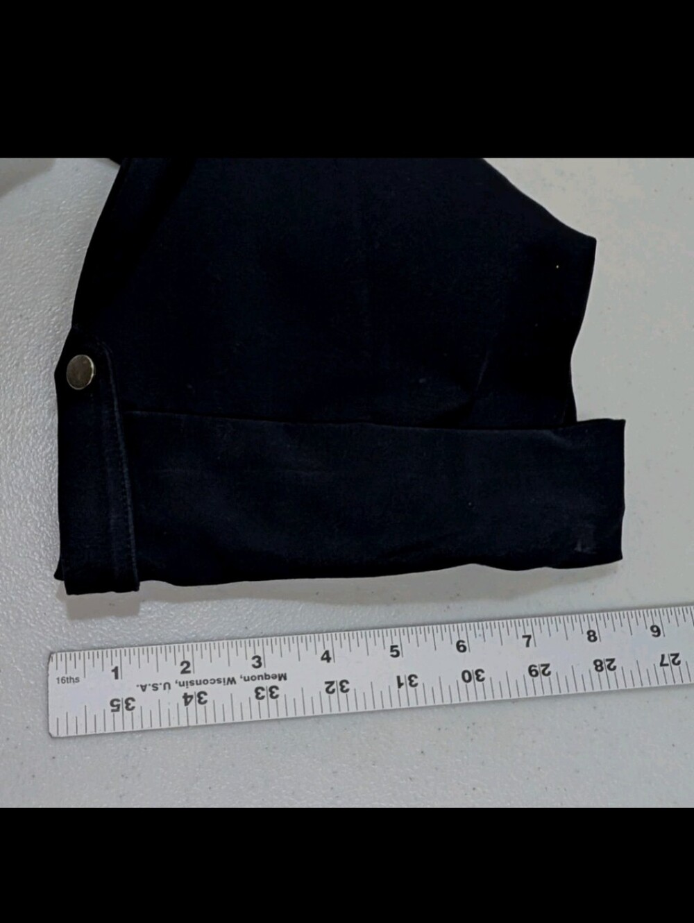 Susan Graver Pull On Cuffed Cropped Black Pants L Minimalist Comfort Casual 5555 - Picture 7 of 11